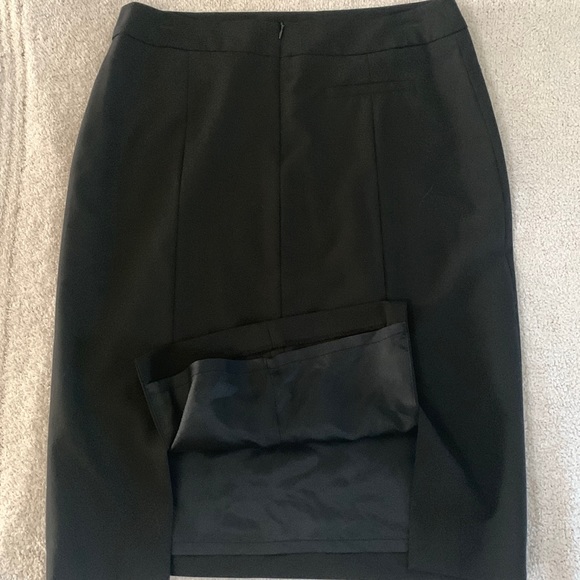 jMichaels Dressy Skirt. - Picture 6 of 11